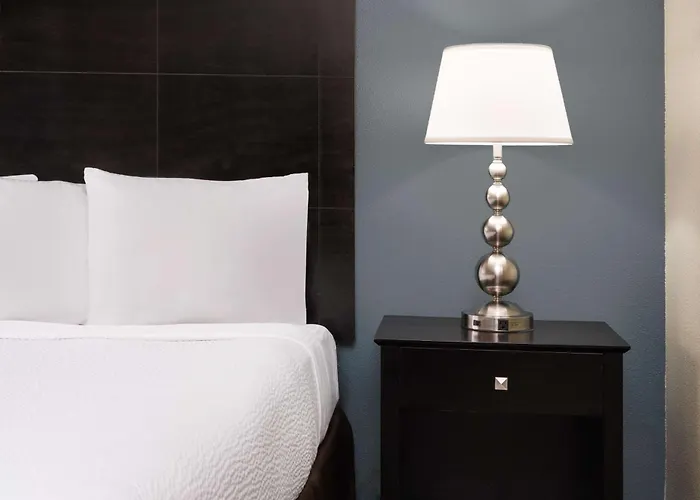 La Cuesta Inn, BW Signature Collection