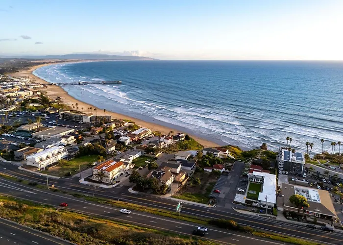 Tides Oceanview Inn And Cottages